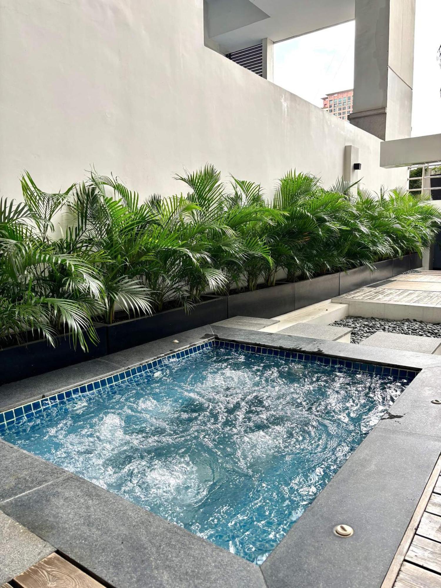 Greenbelt Hamilton Tower 1 Makati City Buitenkant foto